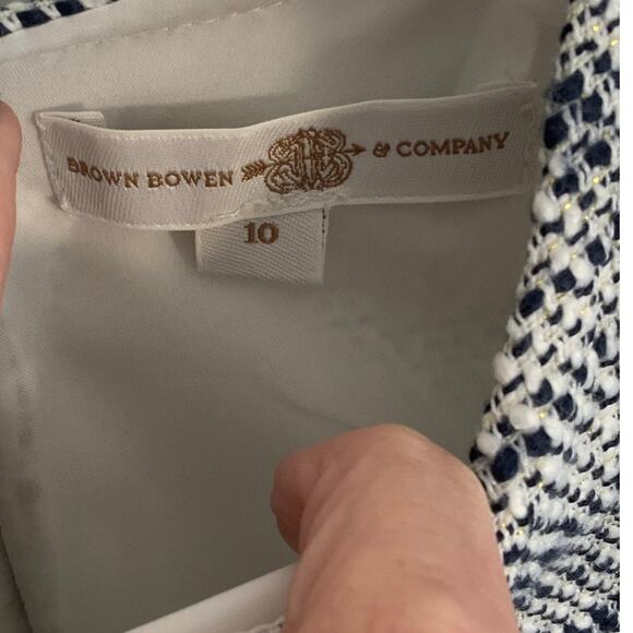 Brown Bowen‎ & Company Tillie Top 2.0- Nantucket Navy Tweed size 10 - Picture 4 of 7